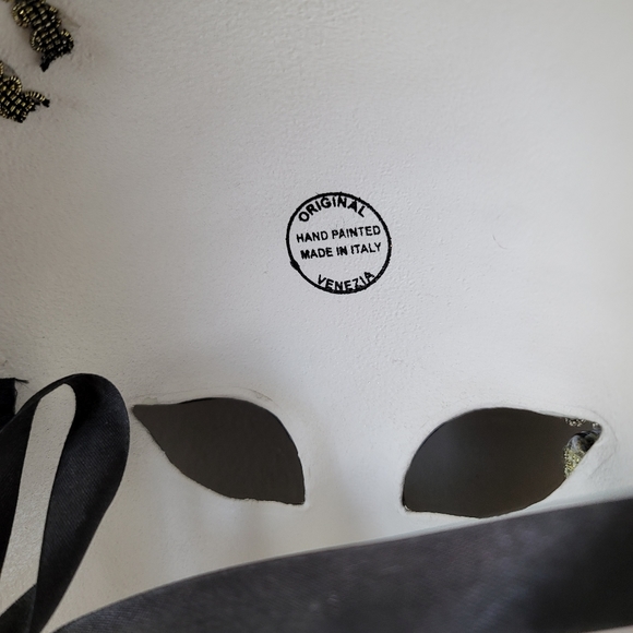 Wall DECOR - Venitian Mask - Picture 4 of 5